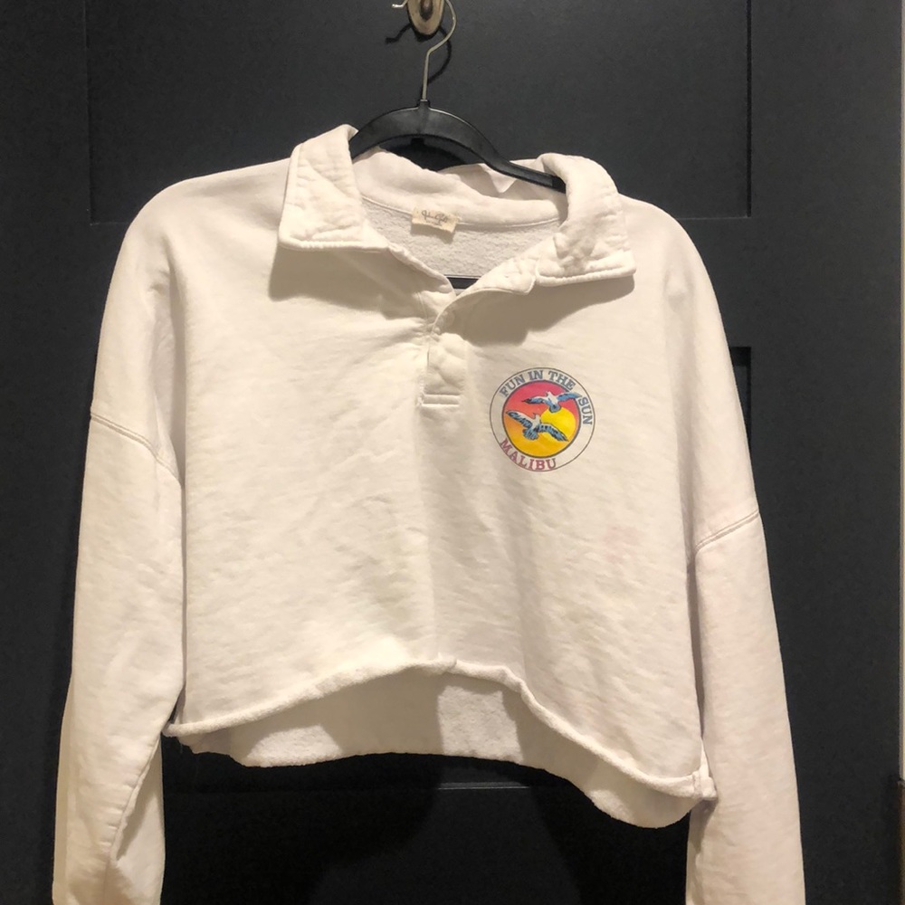 Brandy Melville cropped shirt